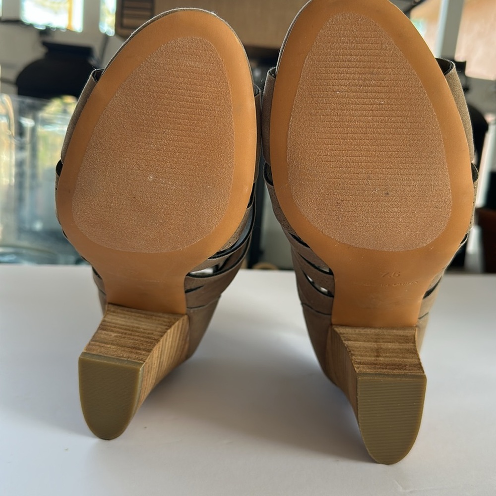 London Rebel Women’s Strappy Tan Heels - Picture 12 of 17